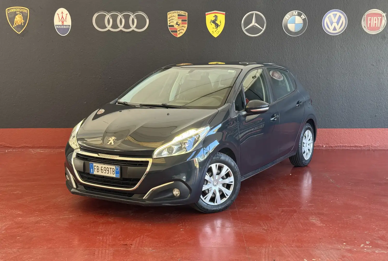 Peugeot 208 5p 1.6 bluehdi Allure 75cv OK NEOPATENTATI - 1