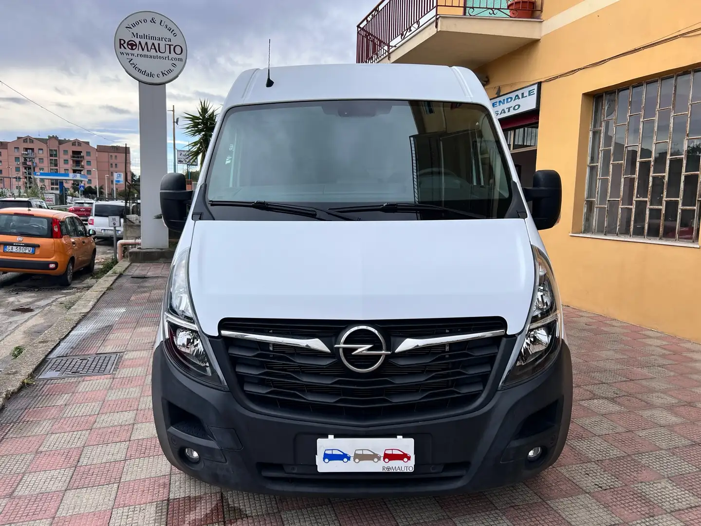 Opel Movano Passo corto Tetto alto da vetrina - 1