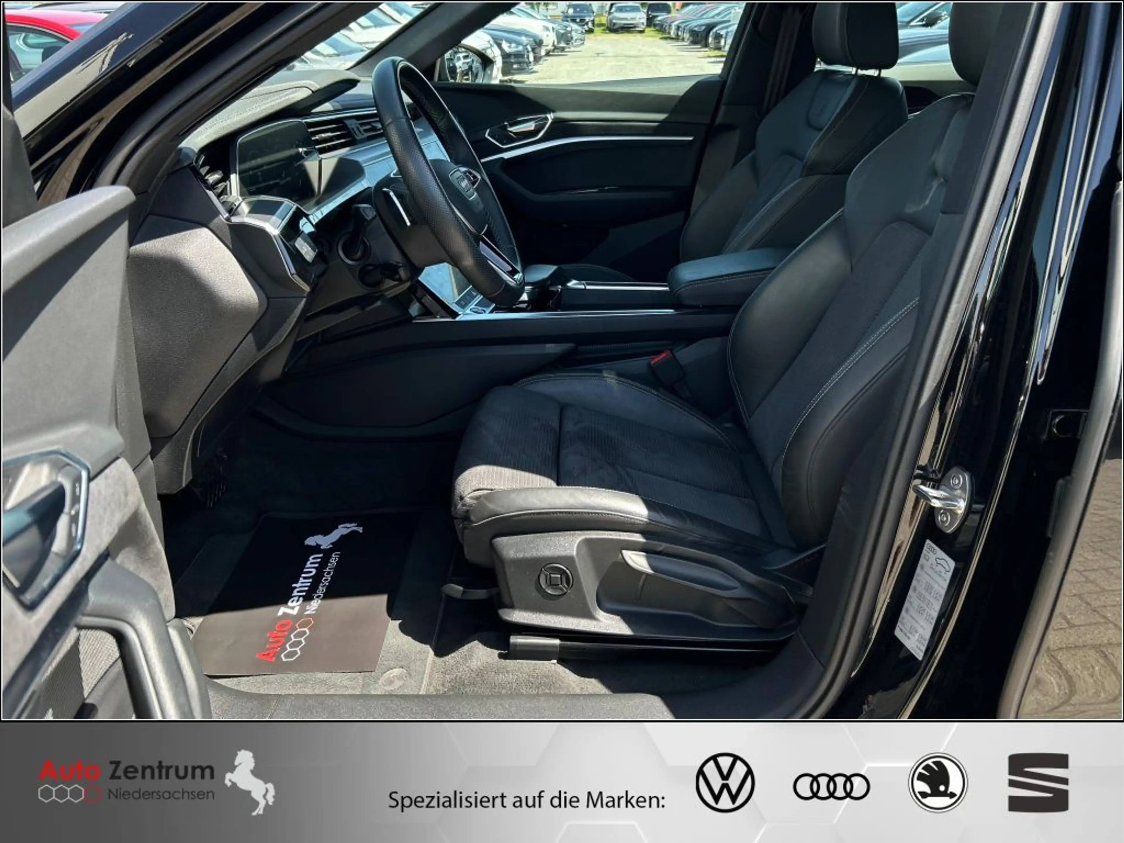 Audi e-tron quattro S line AZN-Haus-Förderung* AHK*Luft*StandH — photo 11
