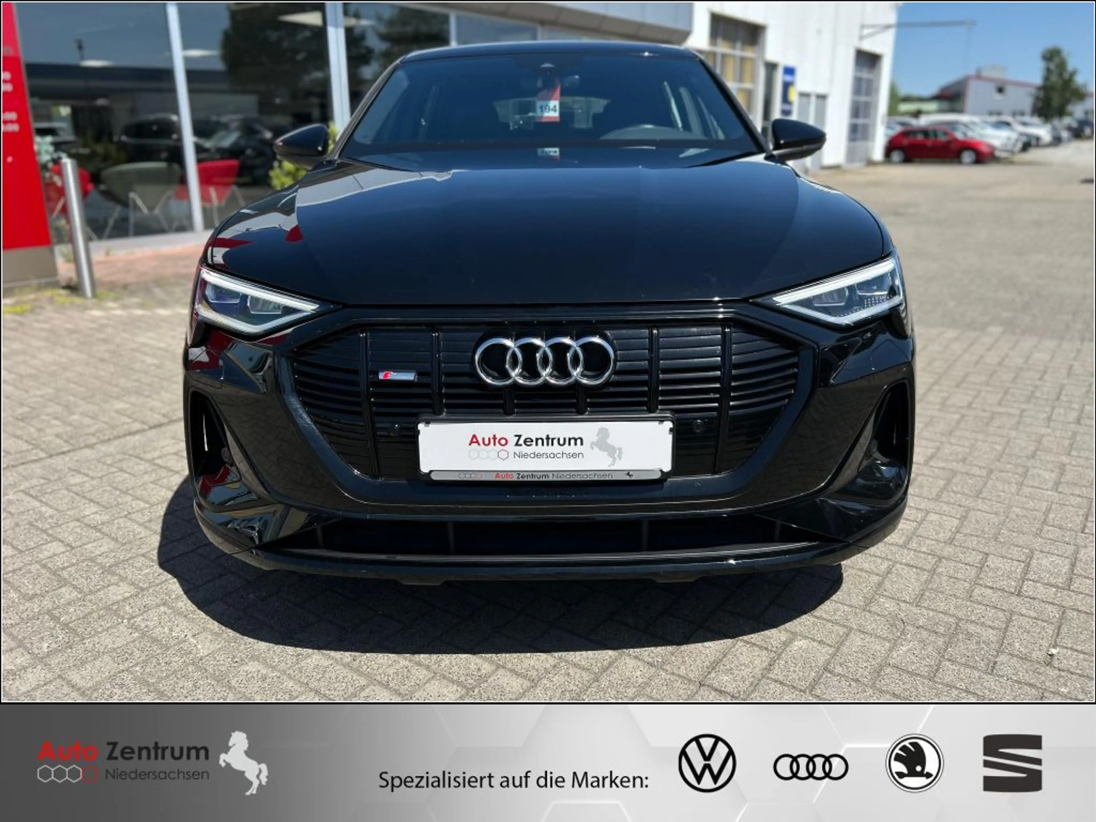 Audi e-tron quattro S line AZN-Haus-Förderung* AHK*Luft*StandH — photo 2