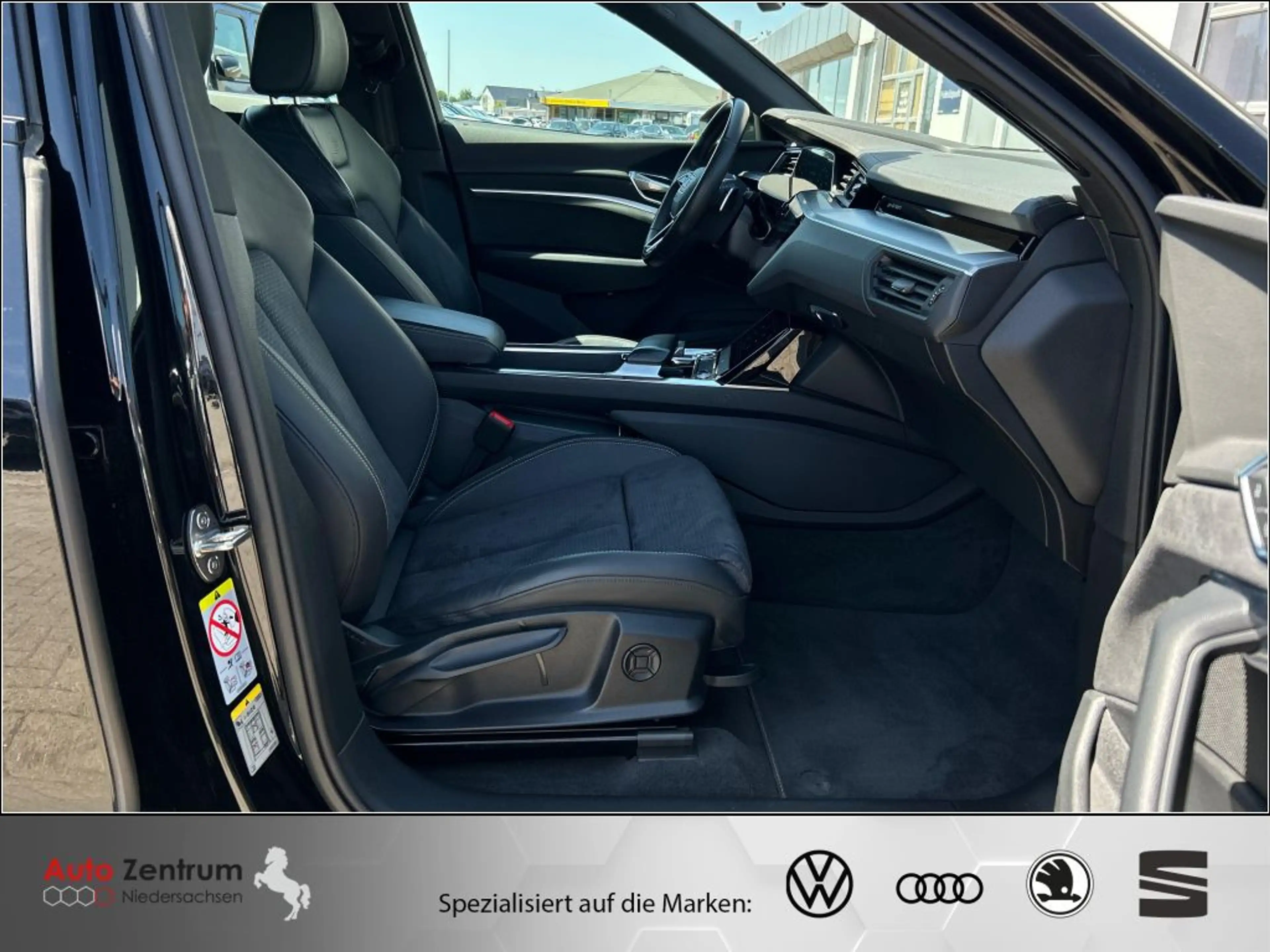 Audi e-tron quattro S line AZN-Haus-Förderung* AHK*Luft*StandH — photo 15