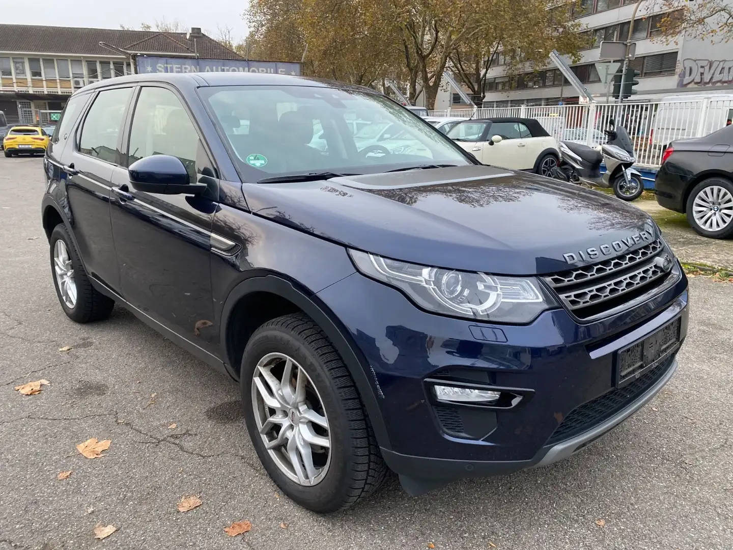 Land Rover Discovery Sport SE AWD PANO NAV LEDER CAMERA 1Hd Blau - 2