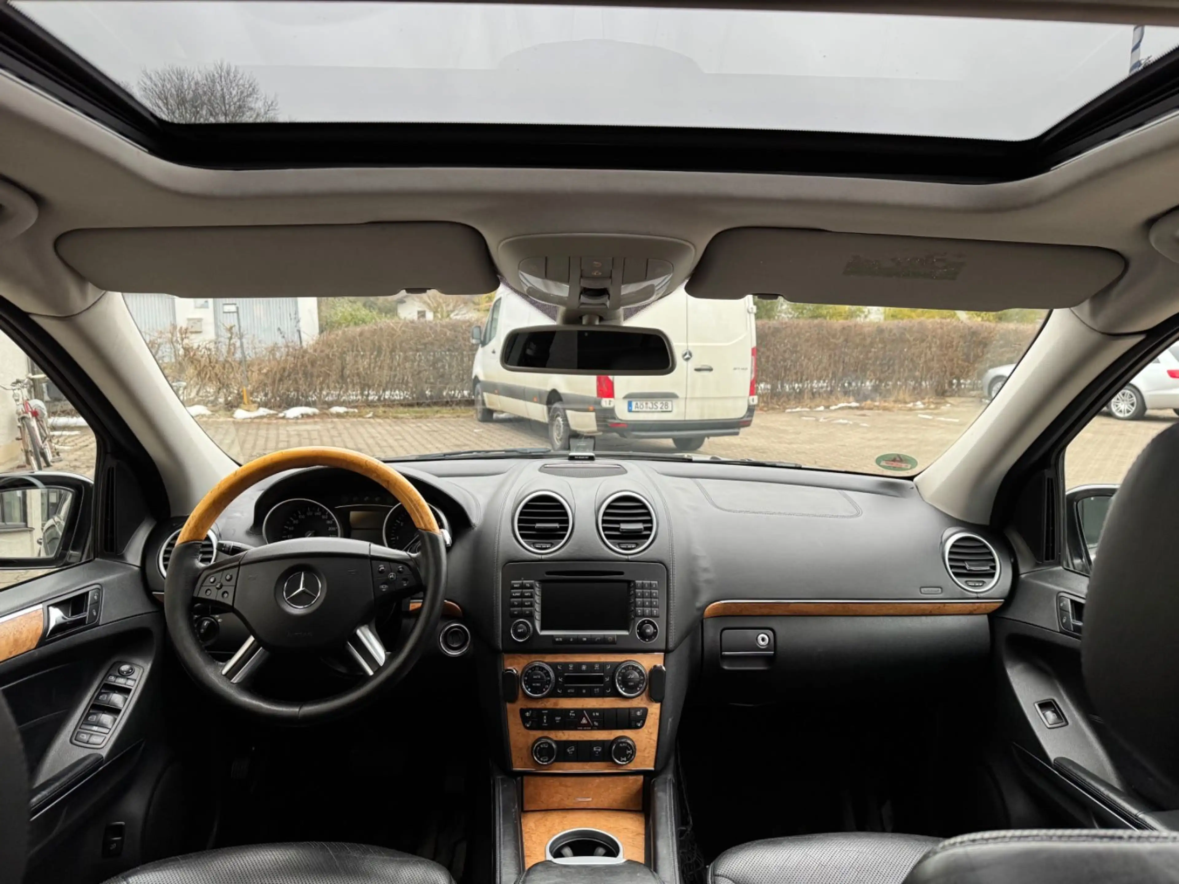 Mercedes-Benz GL 500 4Matic V8 AUTOMATIK 7-SITZER — photo 13