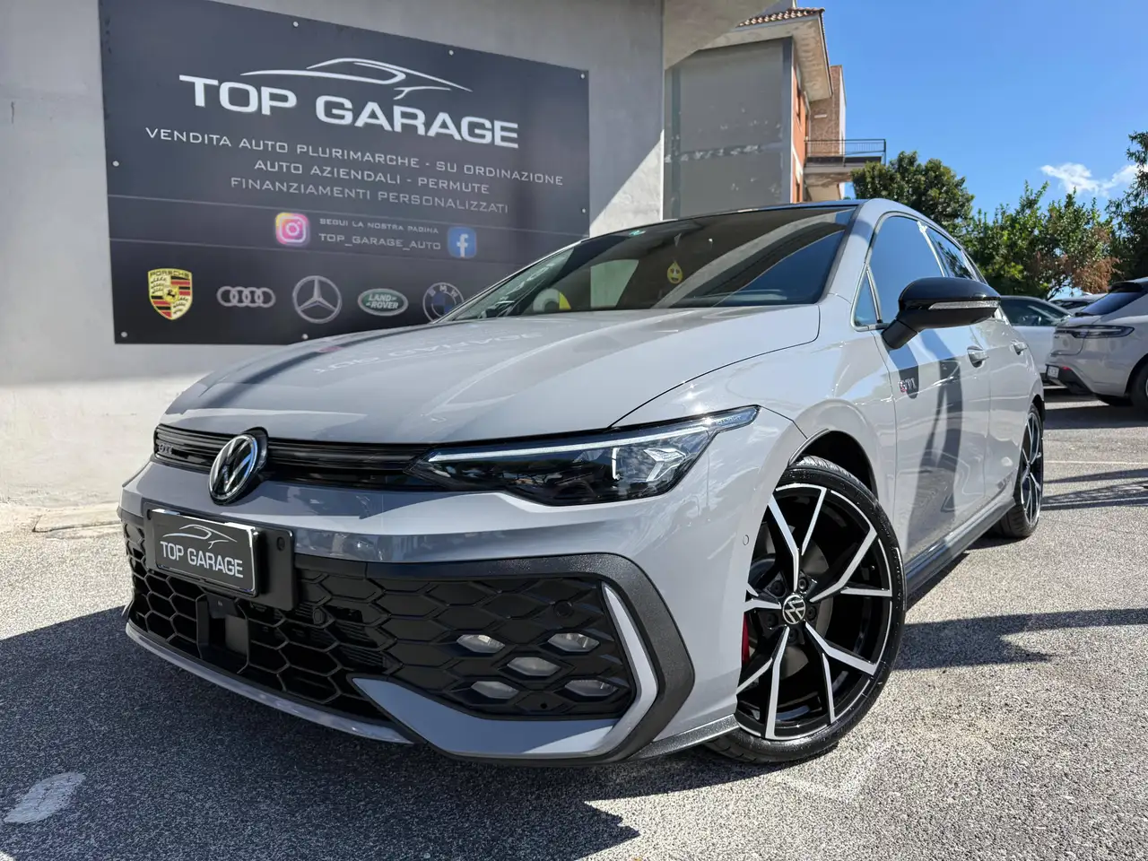 Volkswagen Golf GTI
