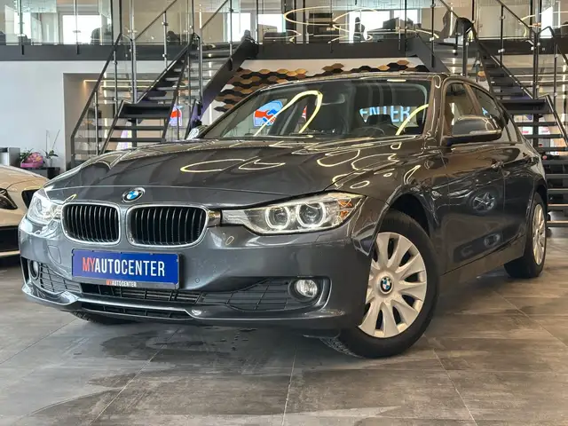 BMW 318