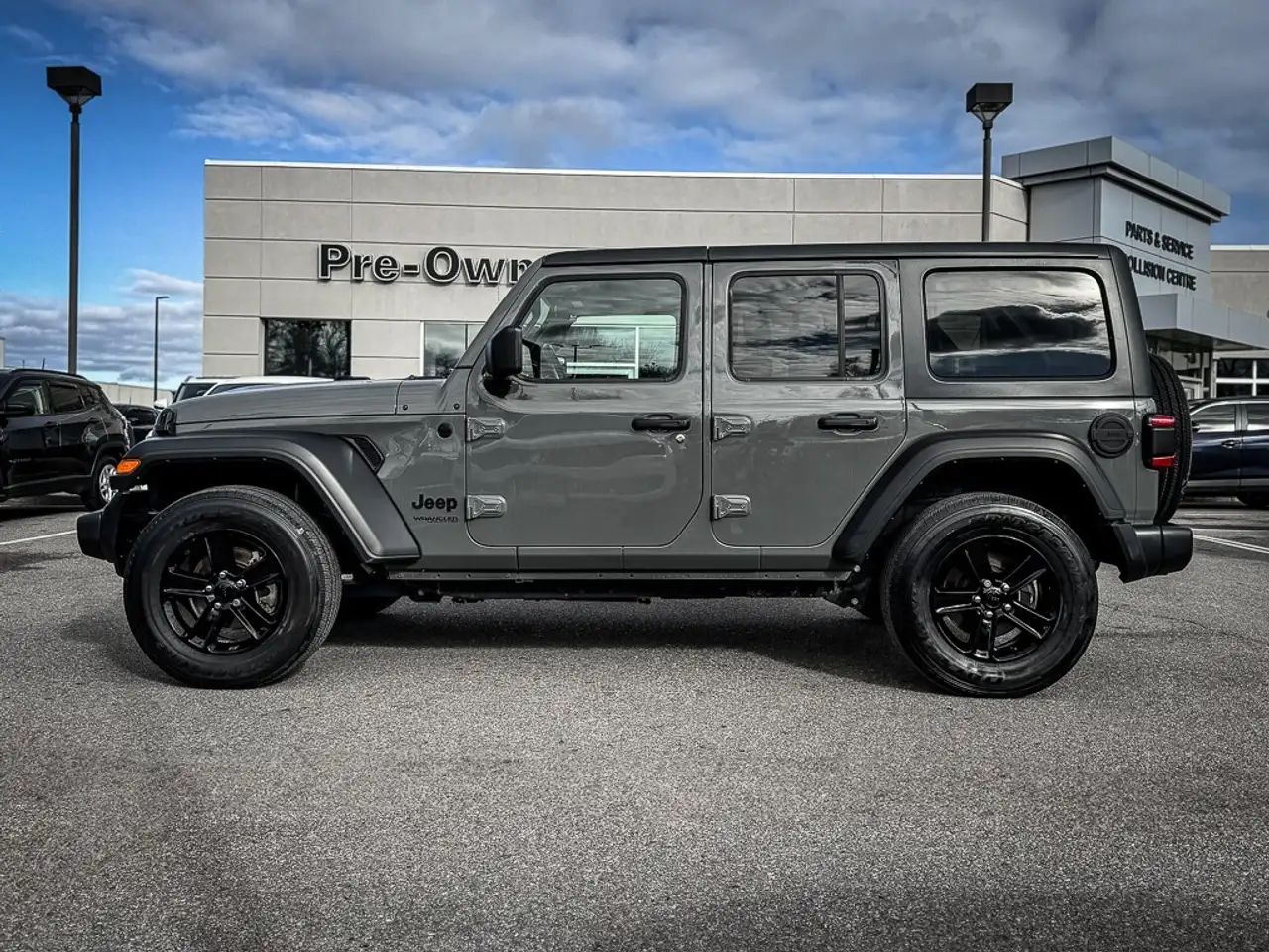 Jeep Wrangler снимка Jeep Wrangler