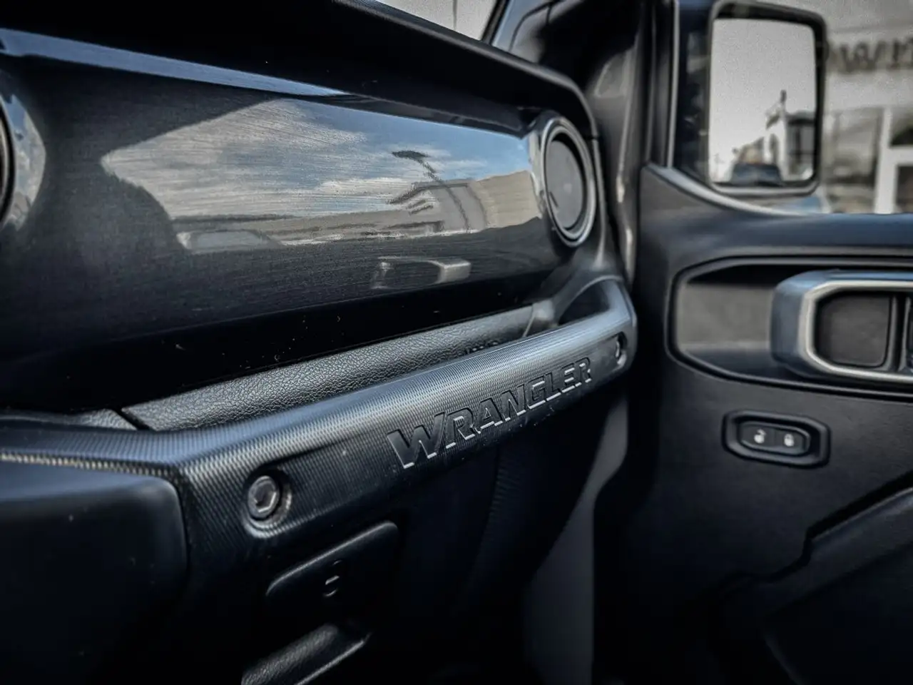 Jeep Wrangler снимка Jeep Wrangler