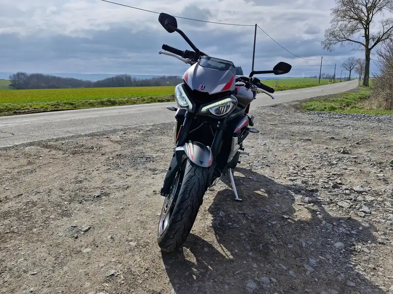 Triumph Street Triple - foto 5