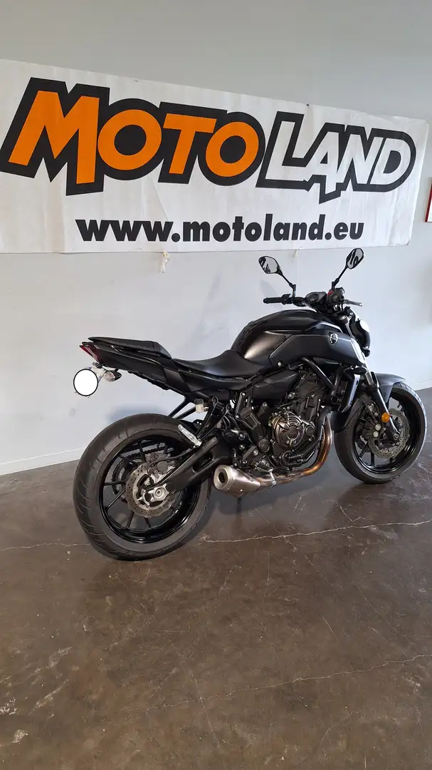 Yamaha MT-07 Noir - 1
