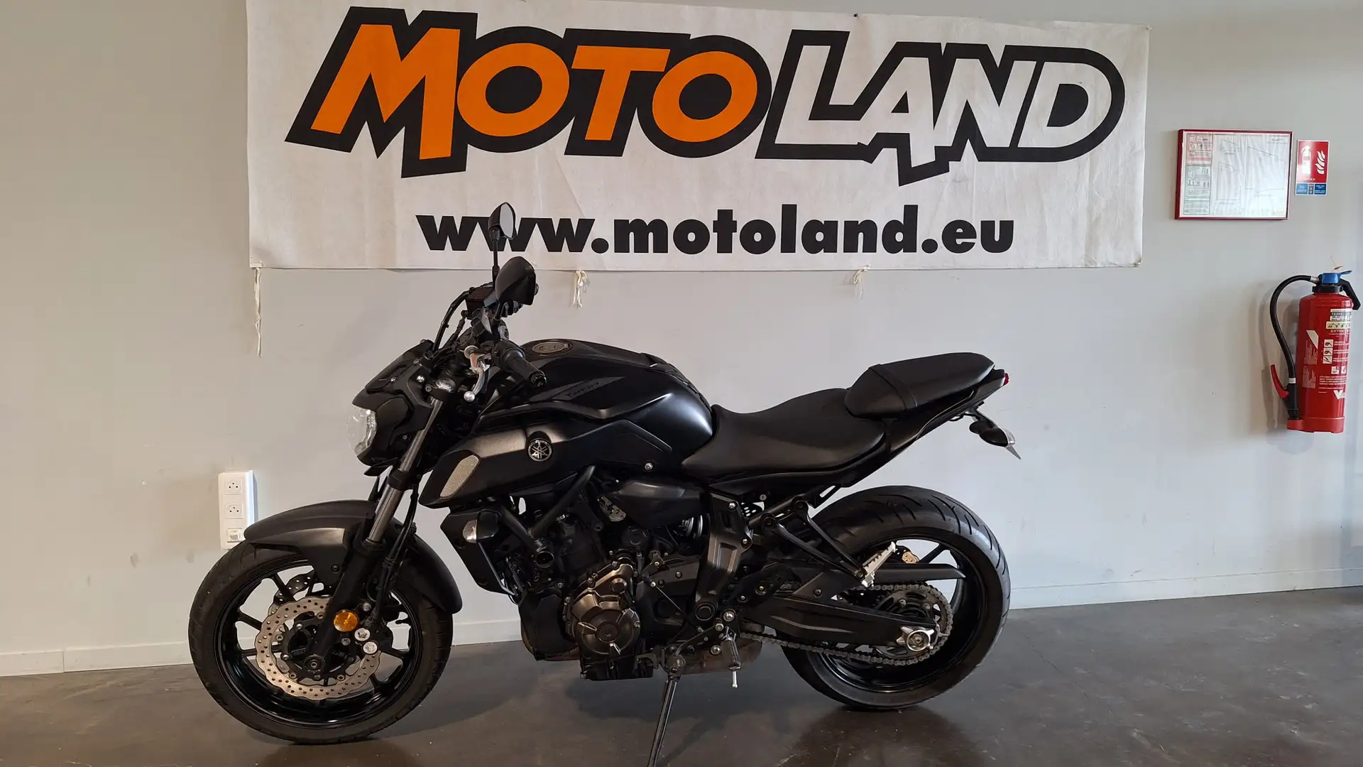 Yamaha MT-07 Noir - 2