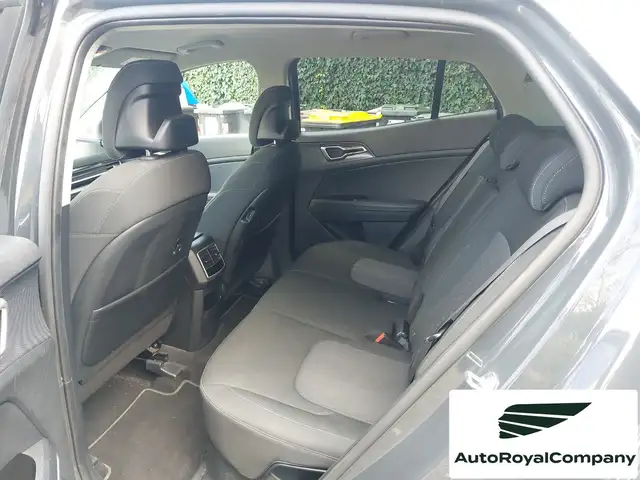 Kia Sportage view 9