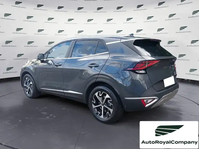 Kia Sportage view 3