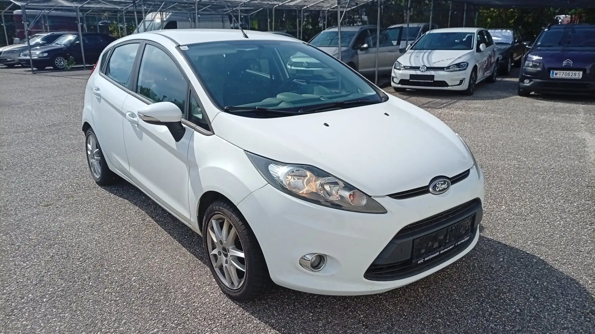 Ford Fiesta Trend Weiß - 2