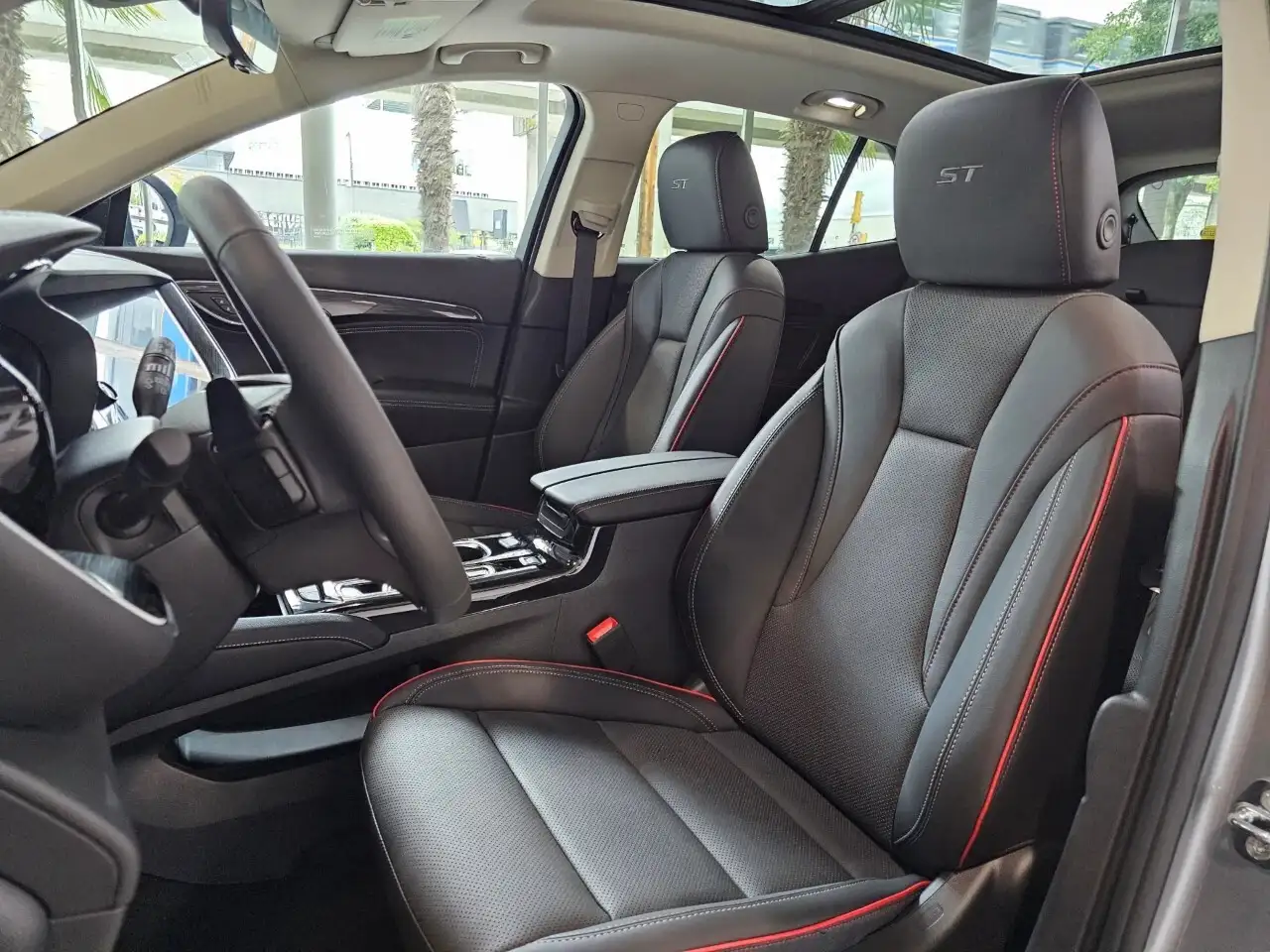 Buick Envision снимка Buick Envision
