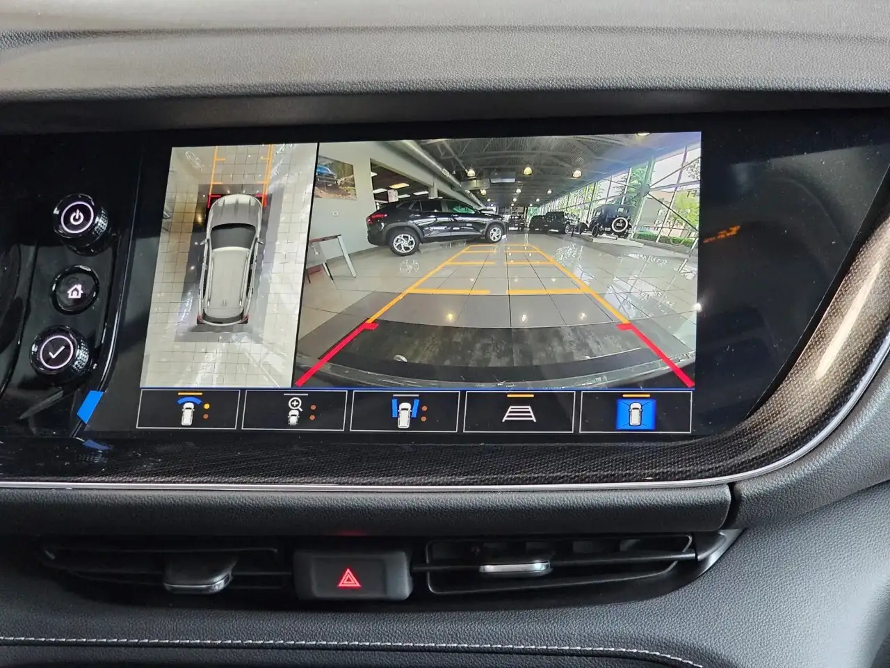 Buick Envision снимка Buick Envision