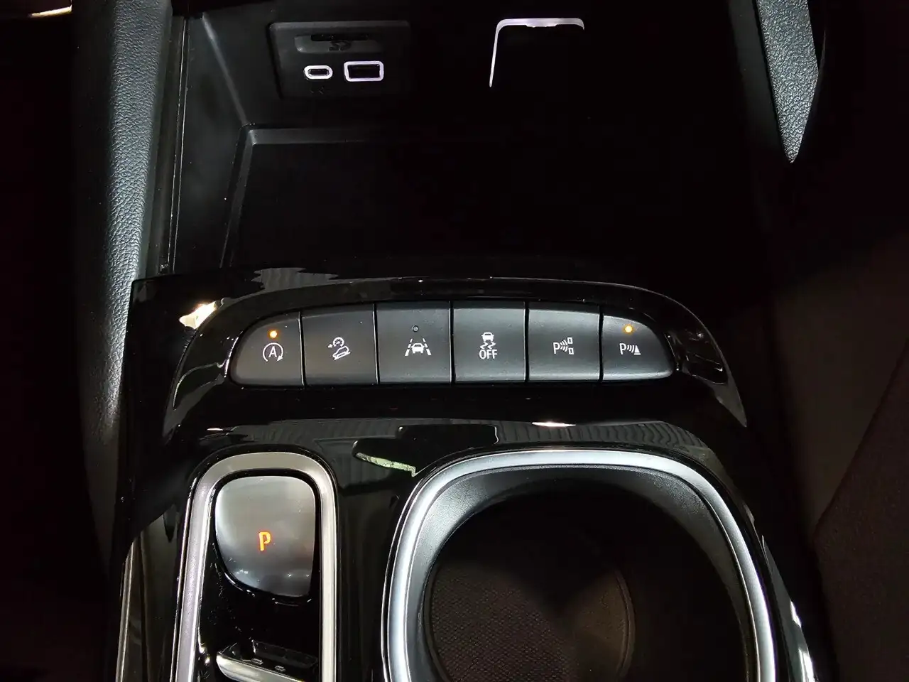 Buick Envision снимка Buick Envision