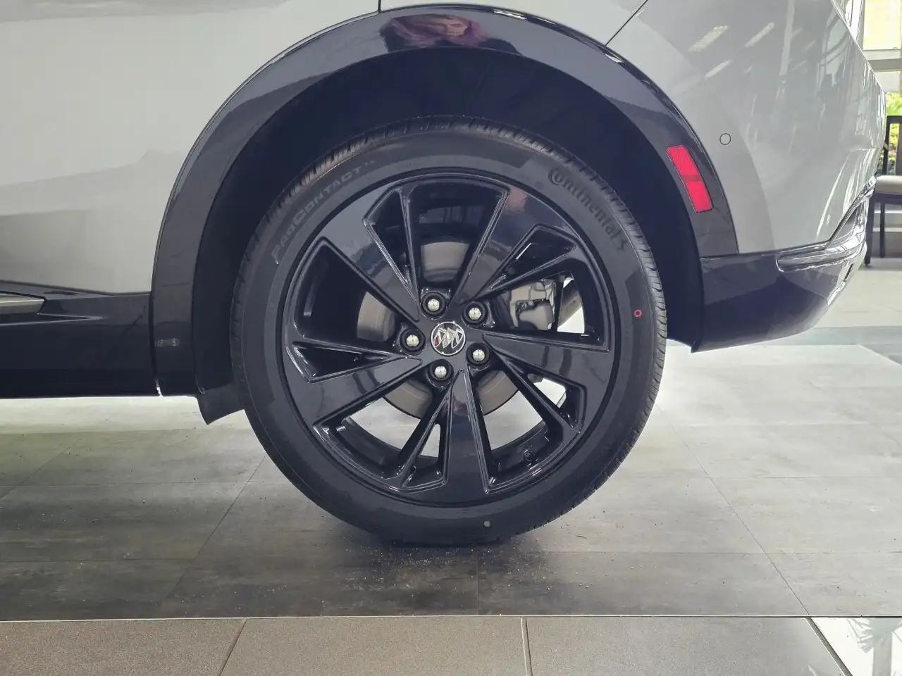 Buick Envision снимка Buick Envision