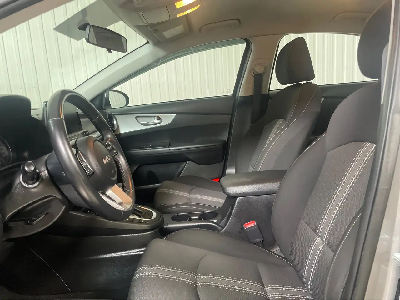 Kia Forte снимка Kia Forte
