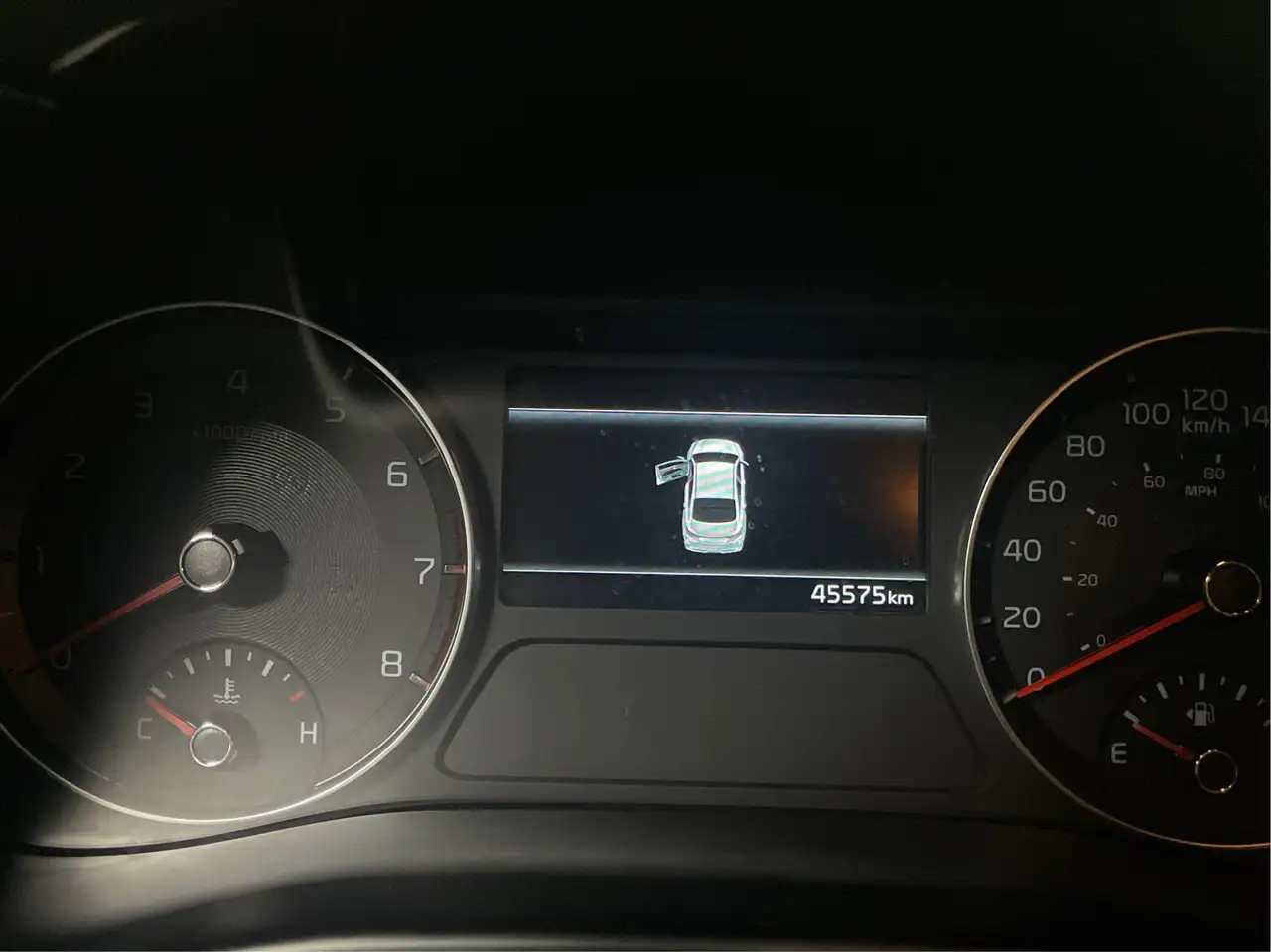 Kia Forte снимка Kia Forte
