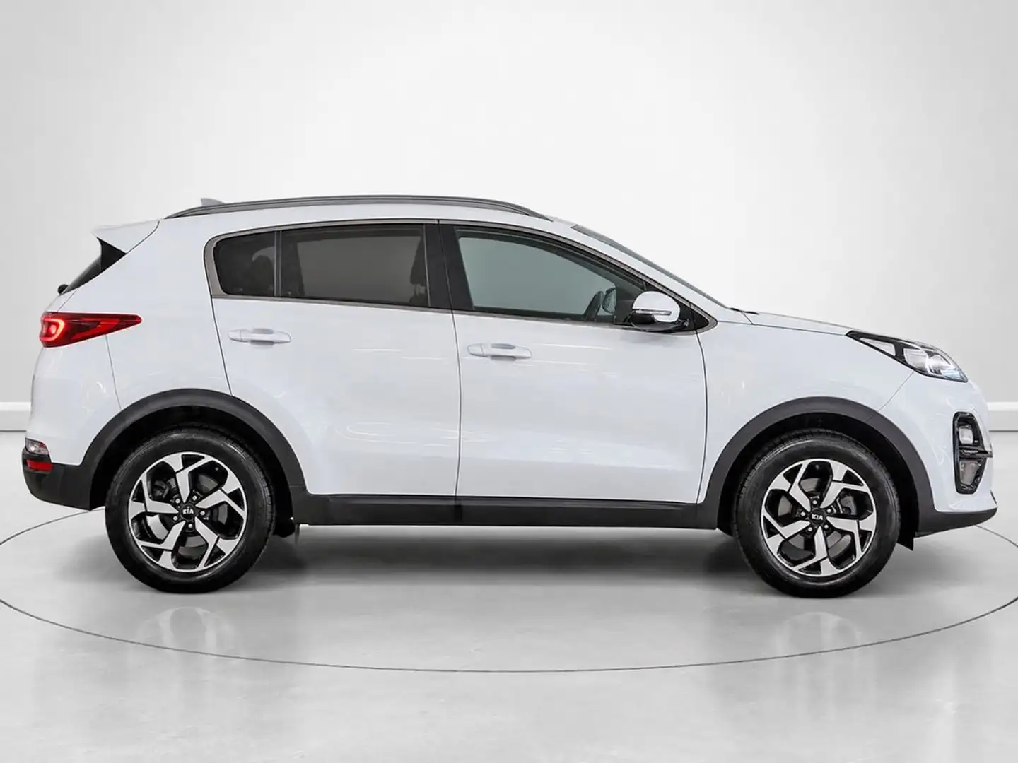 Kia Sportage 1.6 MHEV Business DCT 4x2 136 Blanco - 2