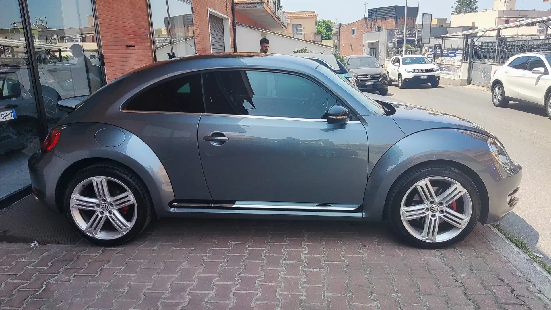 Volkswagen Maggiolino Maggiolino 2.0 tsi Sport dsg Grey - 2