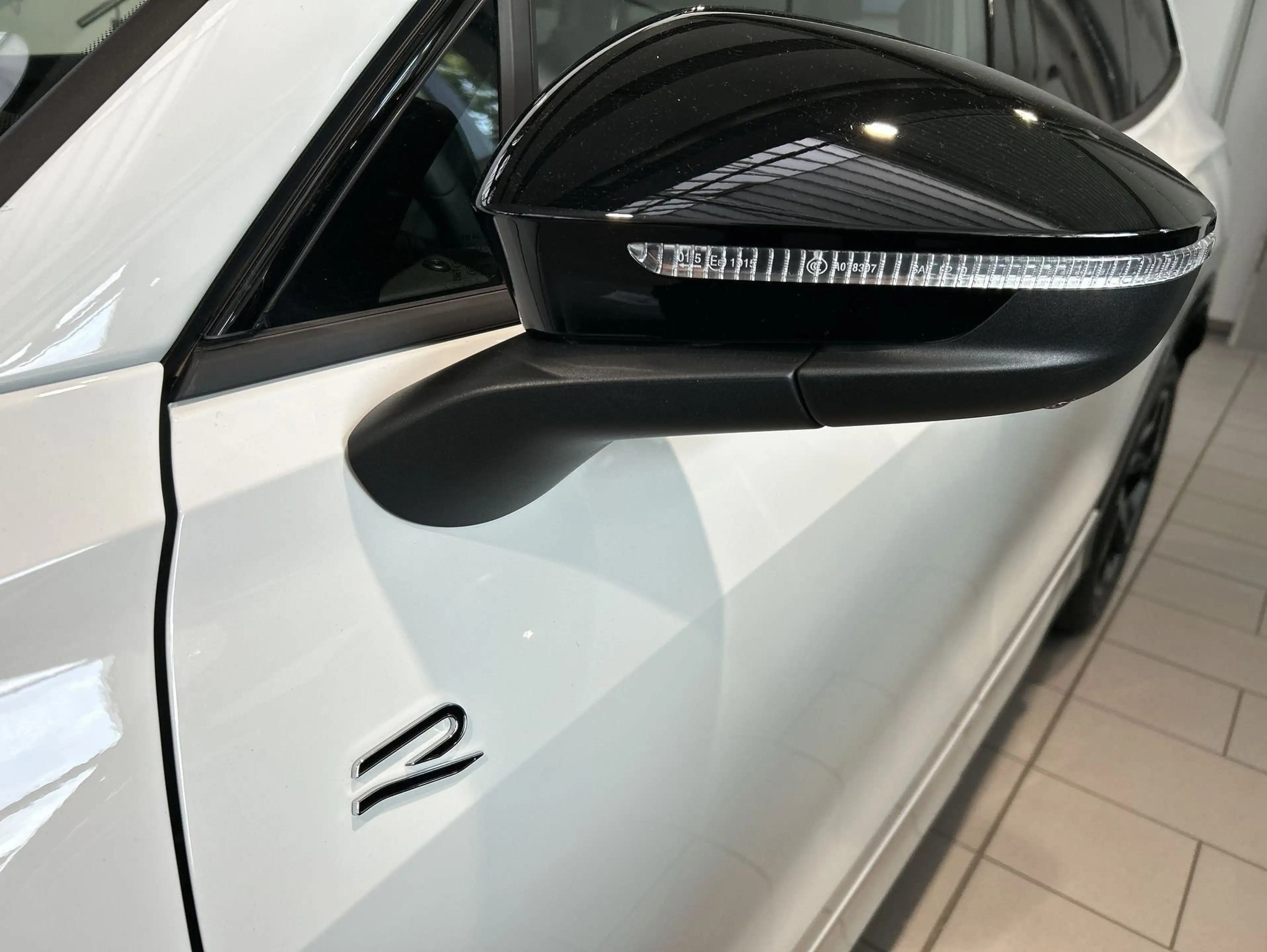 Volkswagen Tayron 1.5 eTSI  DSG R-Line BlackStyle IQ.DrivePre 7-Sitz — photo 11