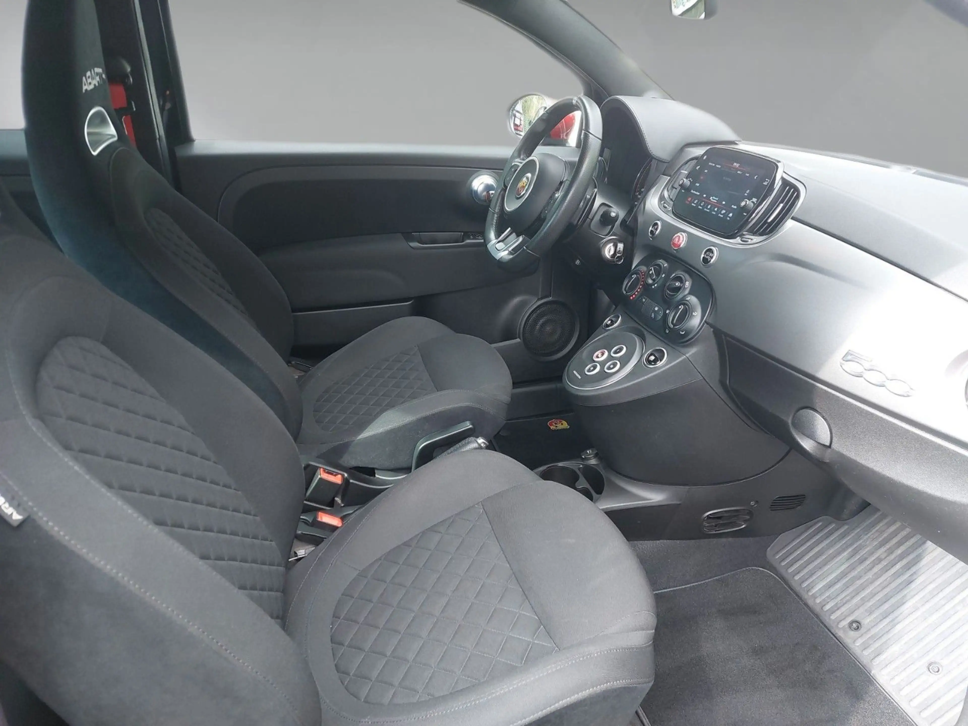 Abarth 595 RED EDITION CARPLAY PDC SPORT-FAHRWERK — photo 4