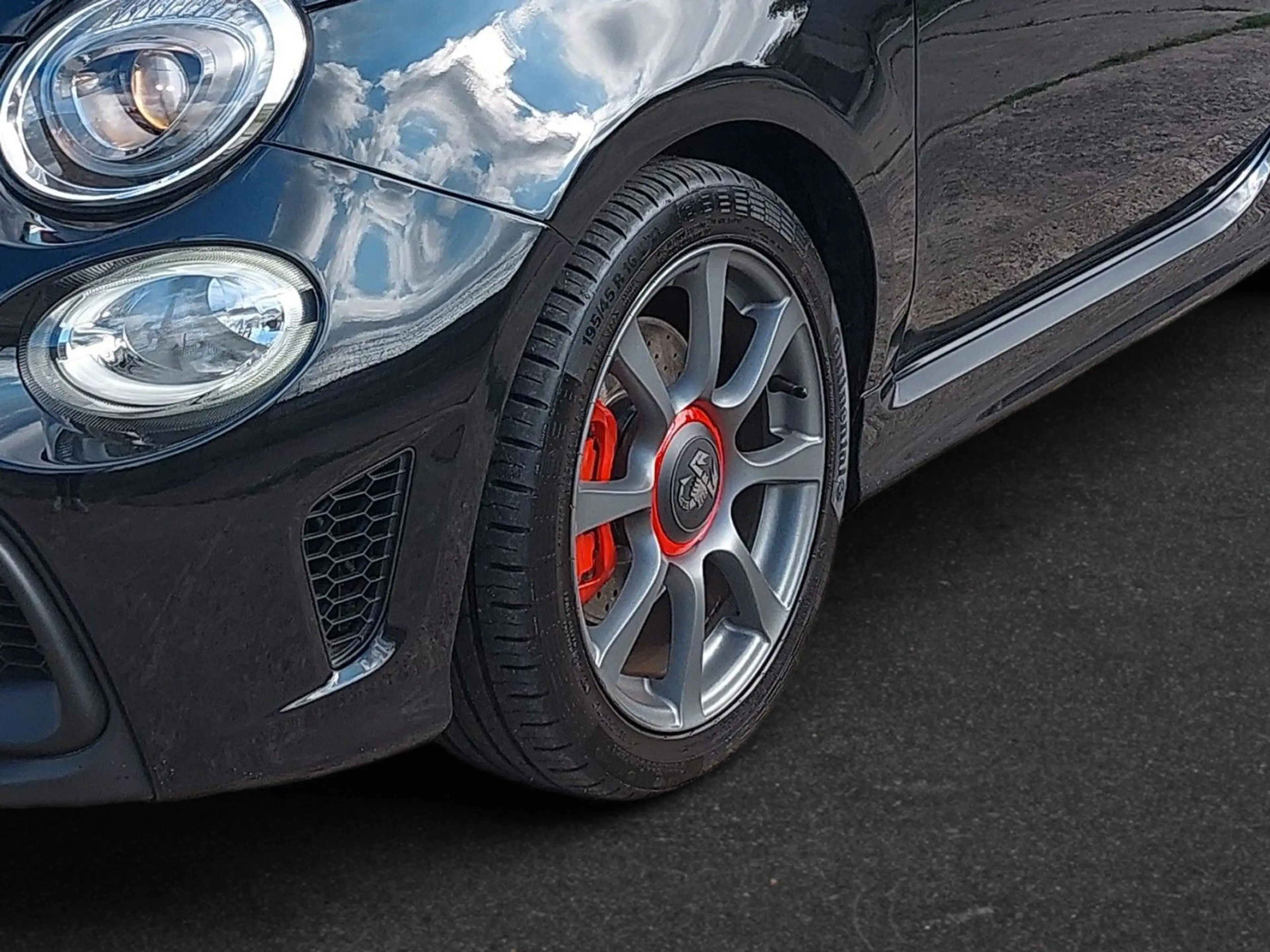 Abarth 595 RED EDITION CARPLAY PDC SPORT-FAHRWERK — photo 10
