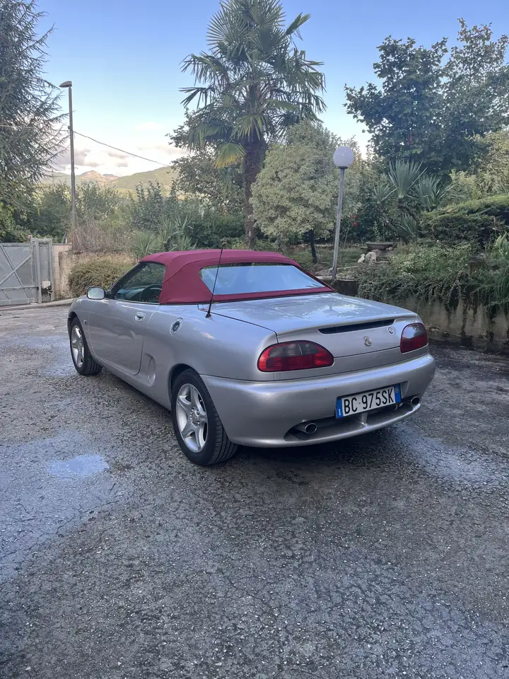 MG MGF F 1.8i VVC HardTop, foto 3