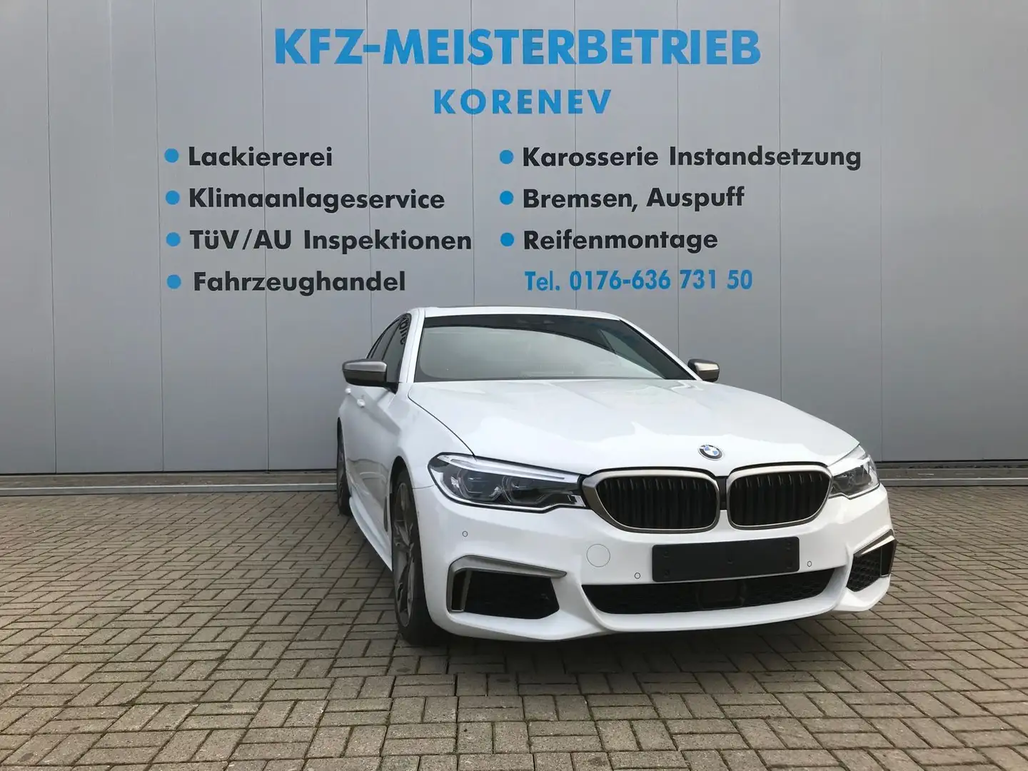 BMW 550 i xDrive Absolut Voll Laser  Individual Wit - 1