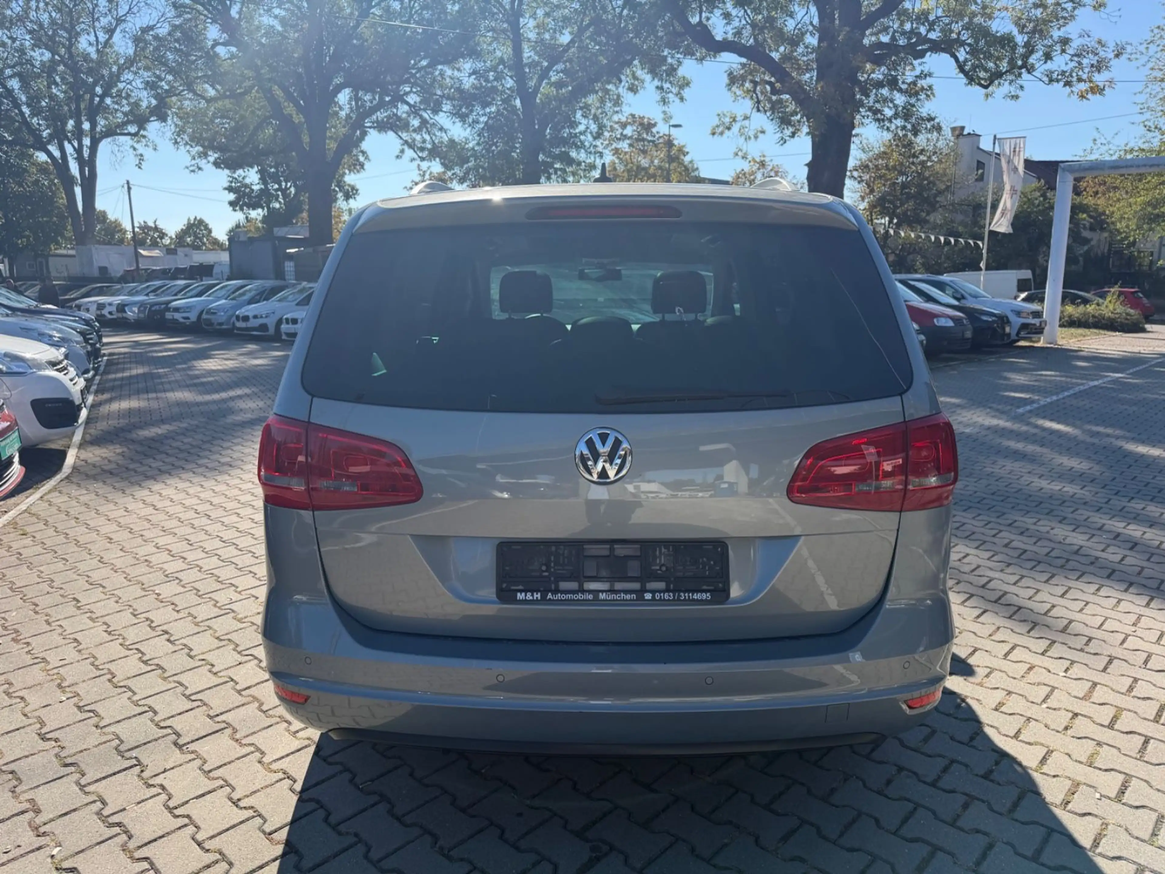 Volkswagen Sharan Highline 4Motion BMT *1.Hand*Pano*7-Sitz* — photo 6