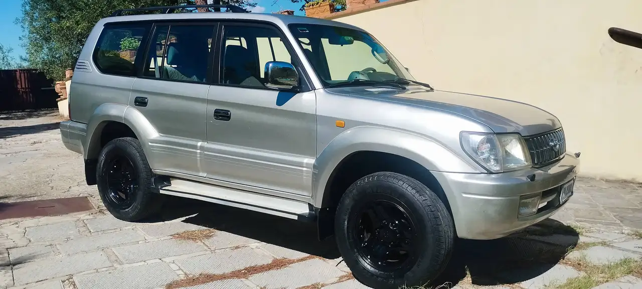 Toyota Land Cruiser kdj95 5p 3.0 GX auto, foto 1