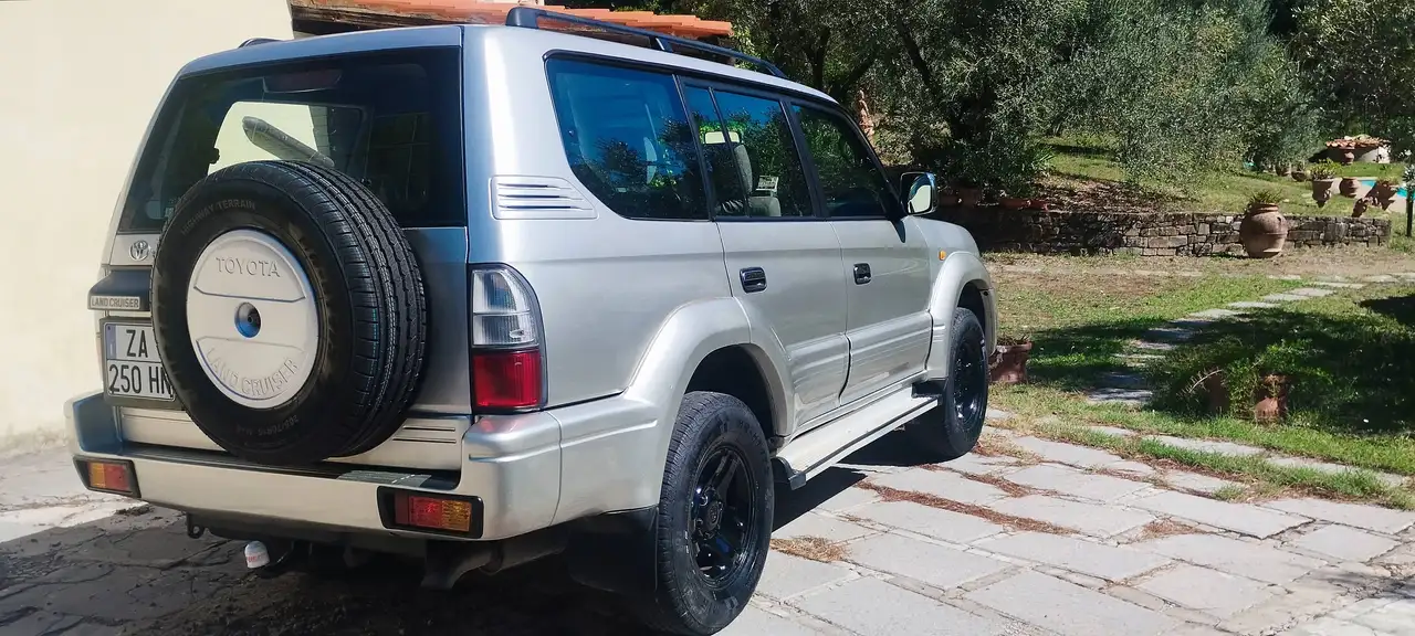 Toyota Land Cruiser kdj95 5p 3.0 GX auto, foto 2