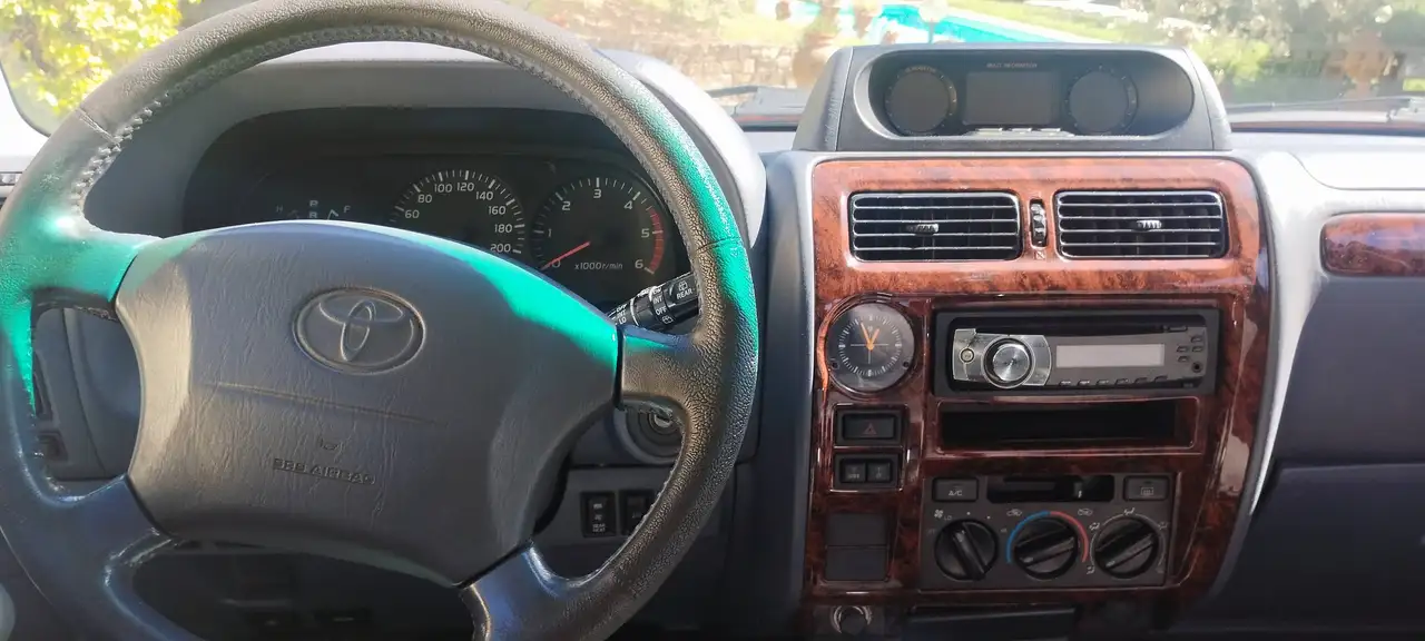 Toyota Land Cruiser kdj95 5p 3.0 GX auto, foto 8