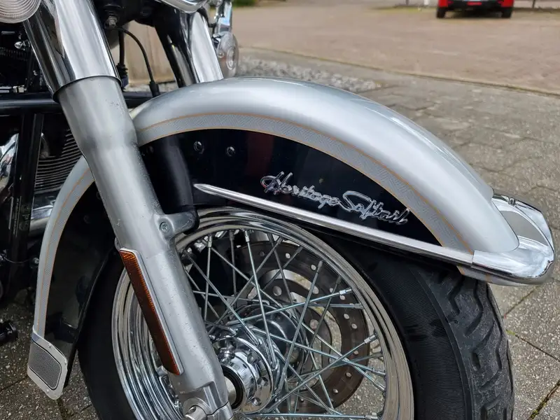 Harley-Davidson Heritage Softail - foto 6