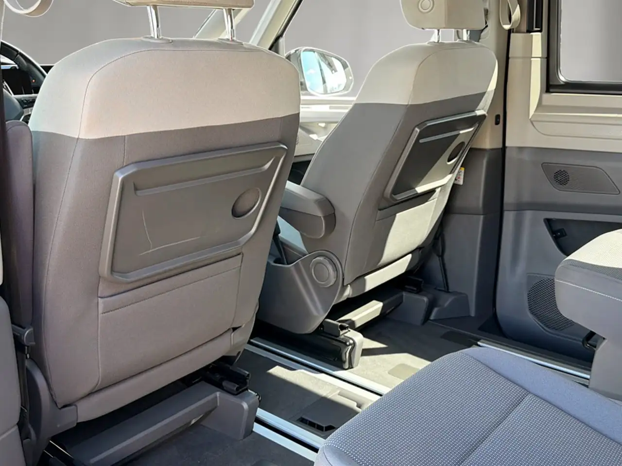 Volkswagen T7 California VW Multivan T7 California TDI, миниатюра 13