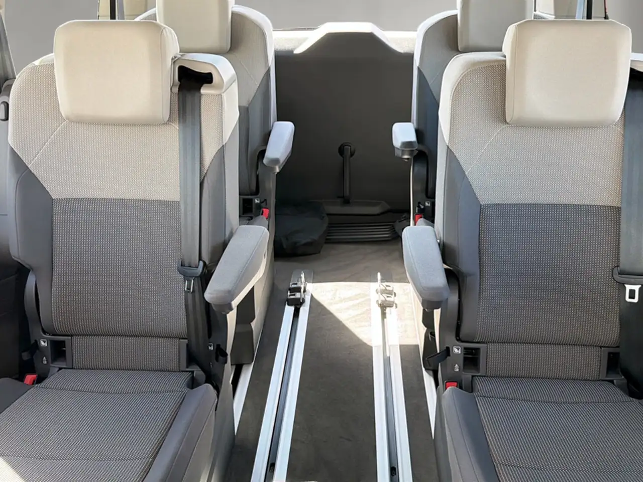 Volkswagen T7 California VW Multivan T7 California TDI, миниатюра 15