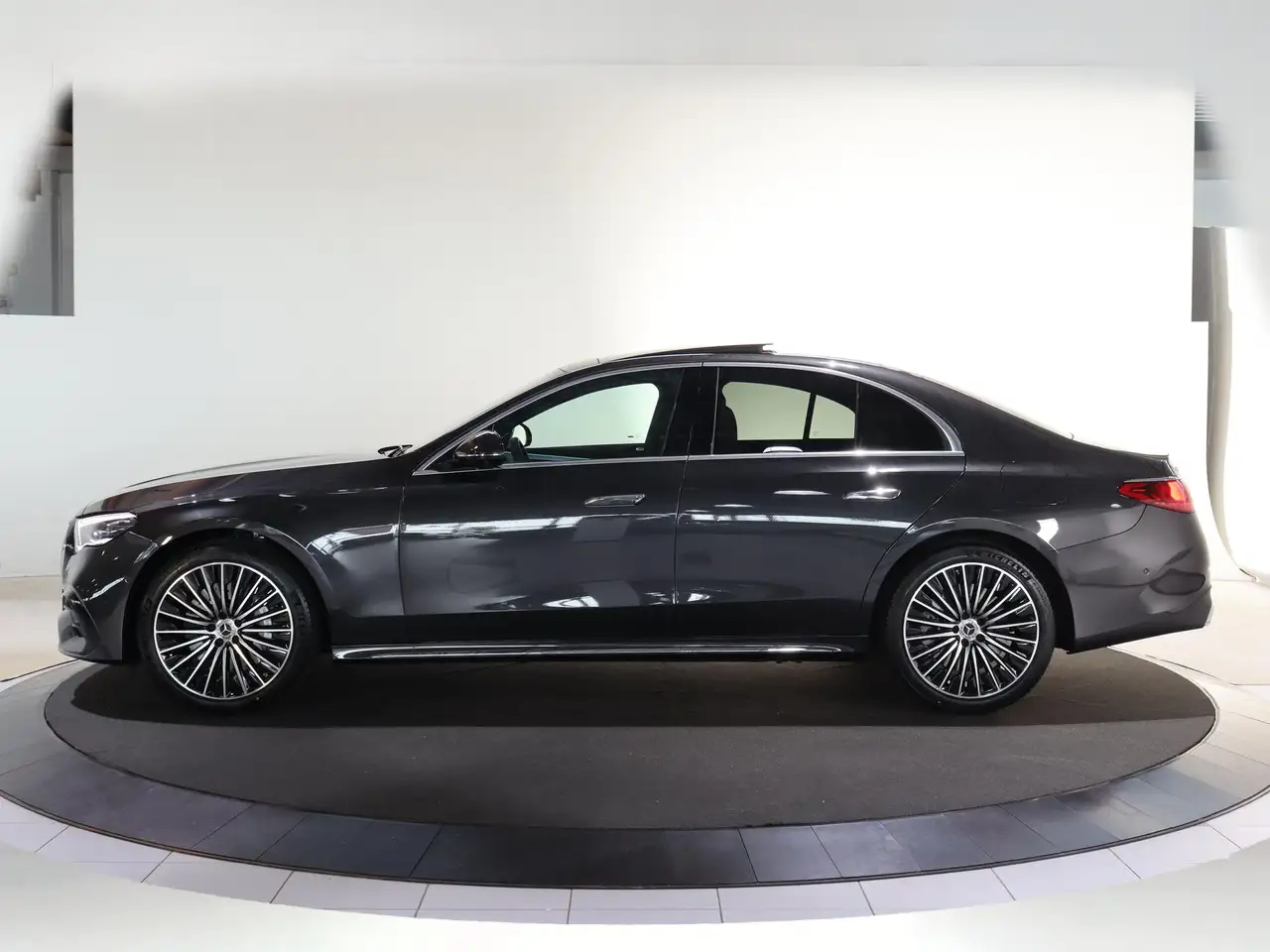 Mercedes-Benz E-Class 2026