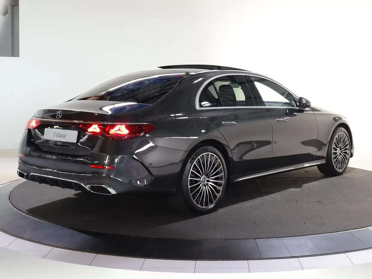 Mercedes-Benz E-Class 2026