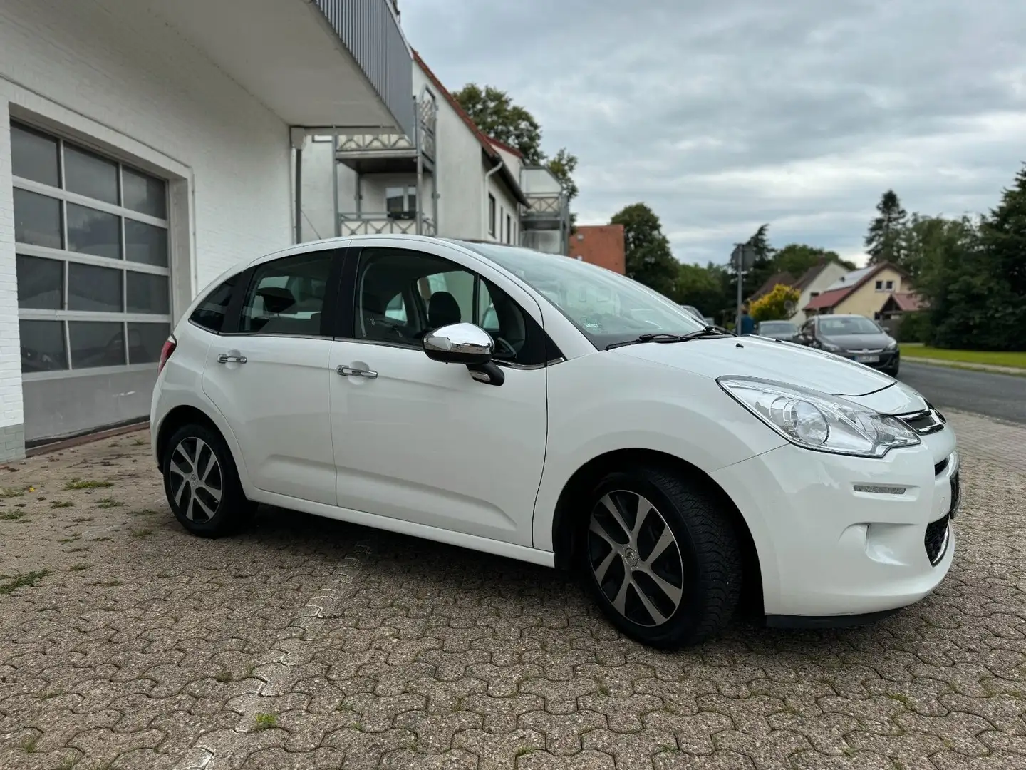 Citroen C3 C3+e-HDi+90+FAPSelection Weiß - 1