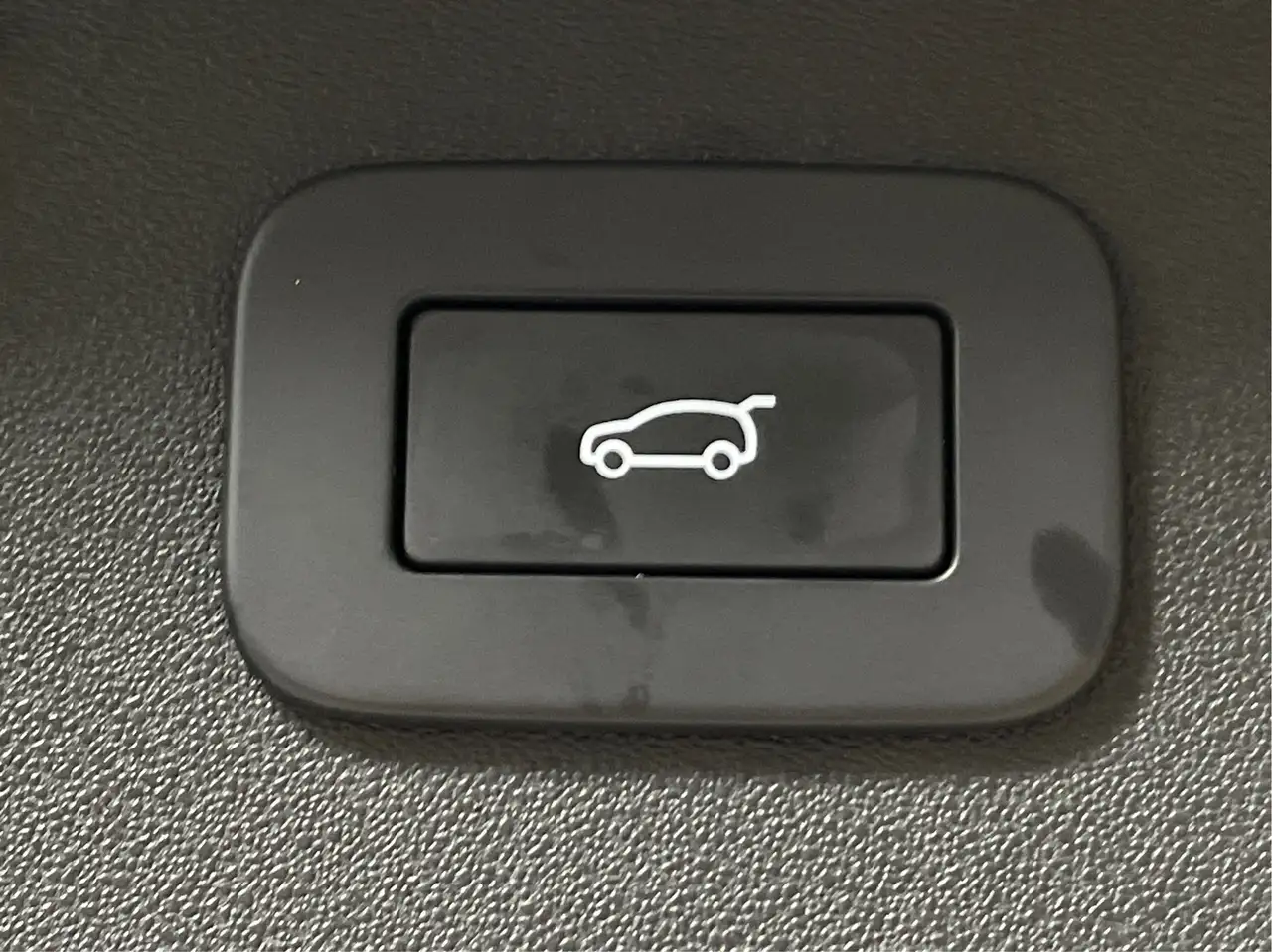 Land Rover Discovery Sport снимка Land Rover Discovery Sport