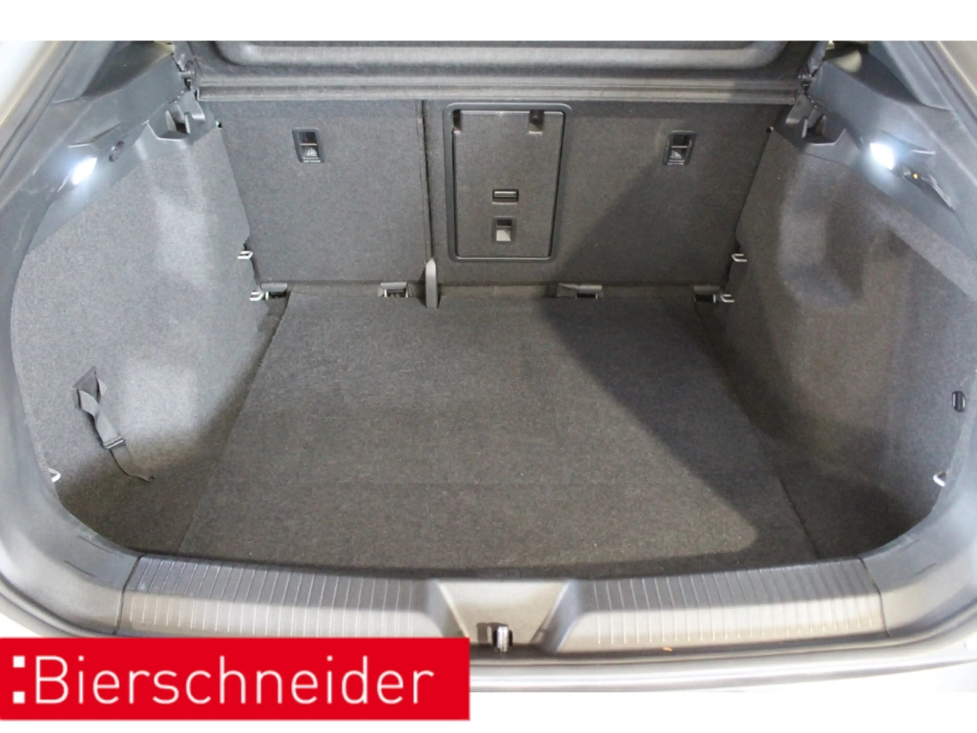 Volkswagen ID.5 Pro Perf. 21 MATRIX AHK KAMERA WäPu — photo 13