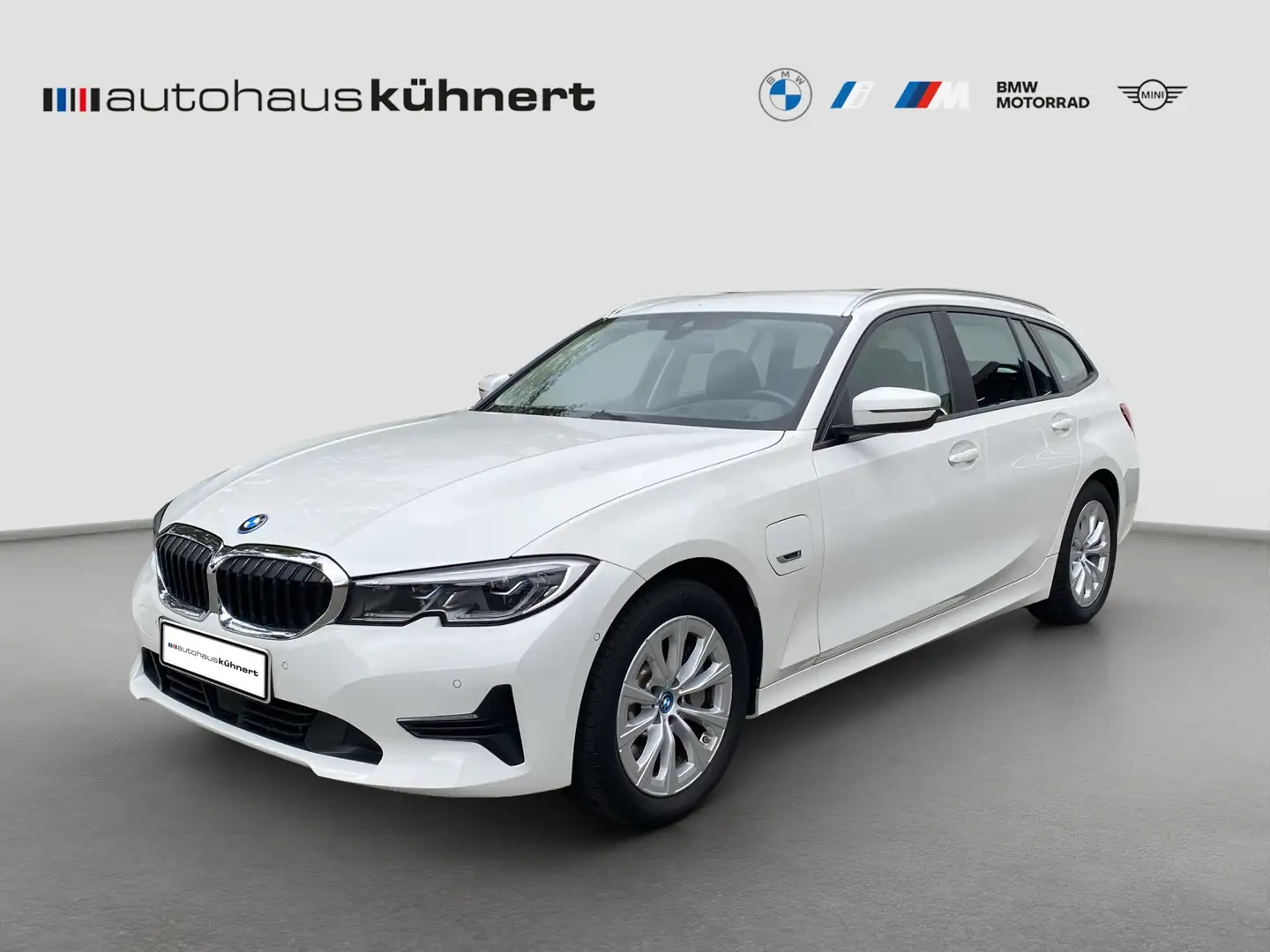 BMW 330 e iPerformance Touring Advantage ACC Laser SpurAss Weiß - 1