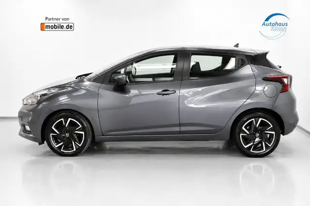 Nissan Micra view 4