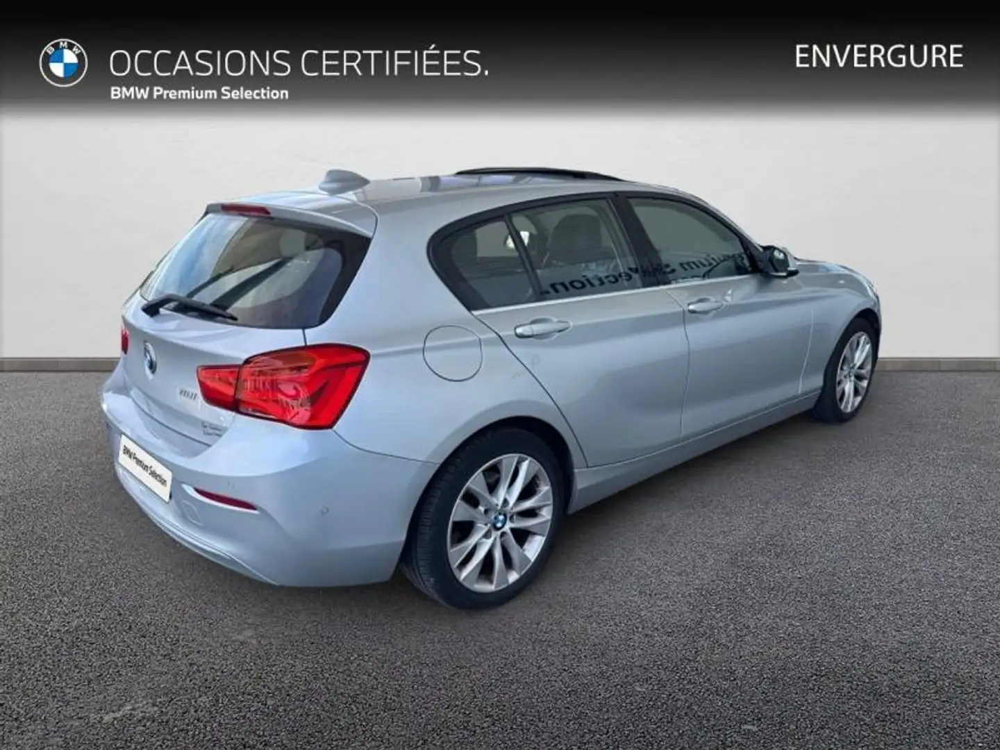 BMW 118 118i 136ch UrbanChic 5p Argent - 2