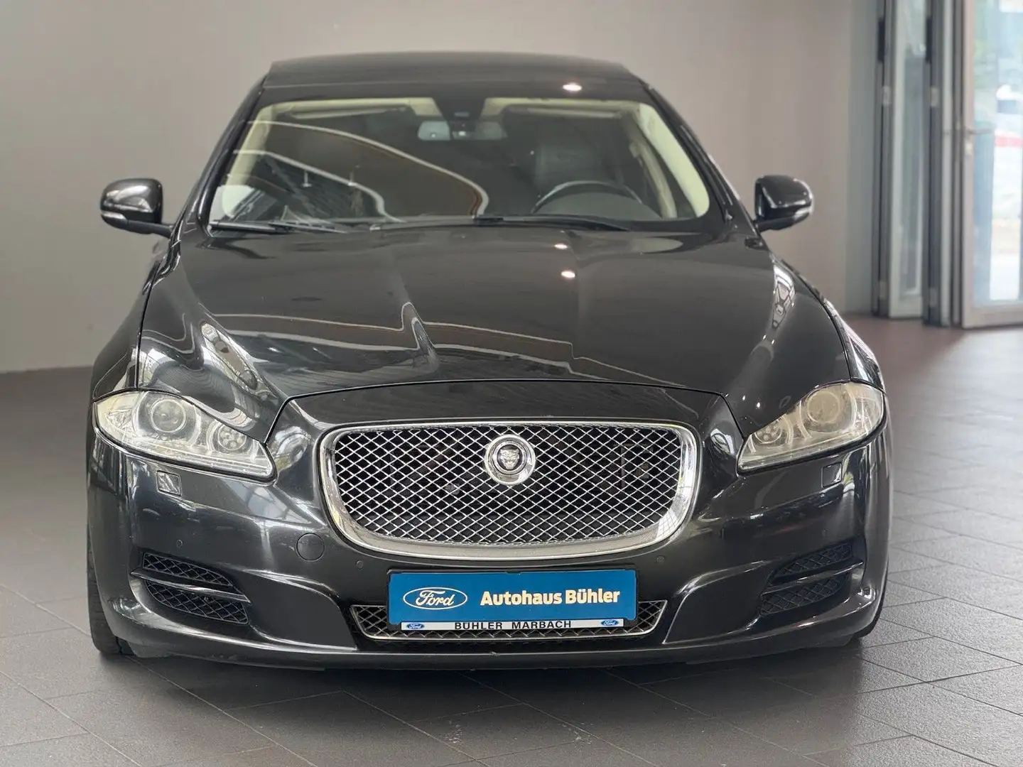 Jaguar XJ Supersport Lang 5.0 V8 Kompessor Grau - 2