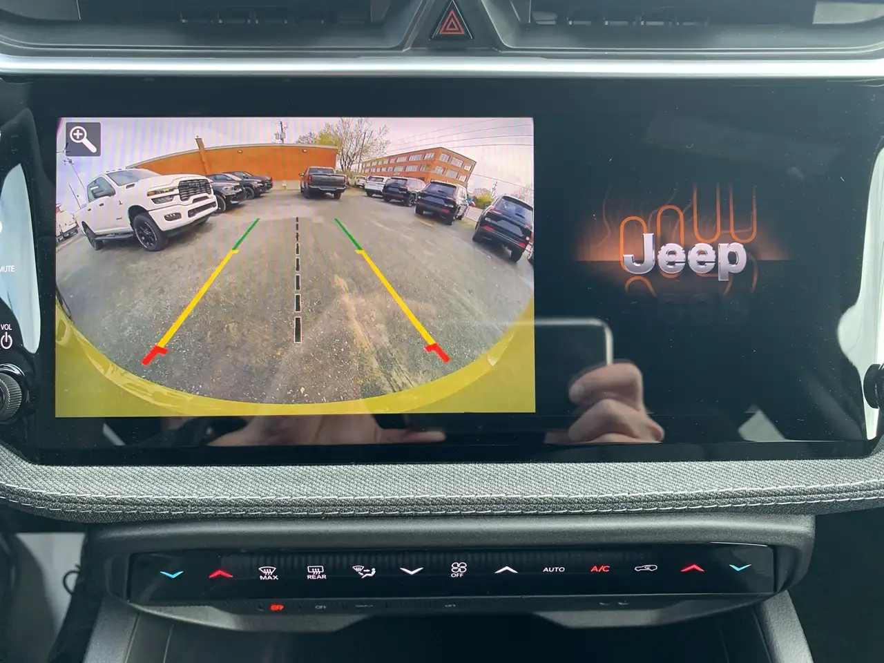 Jeep Cherokee снимка Jeep Cherokee