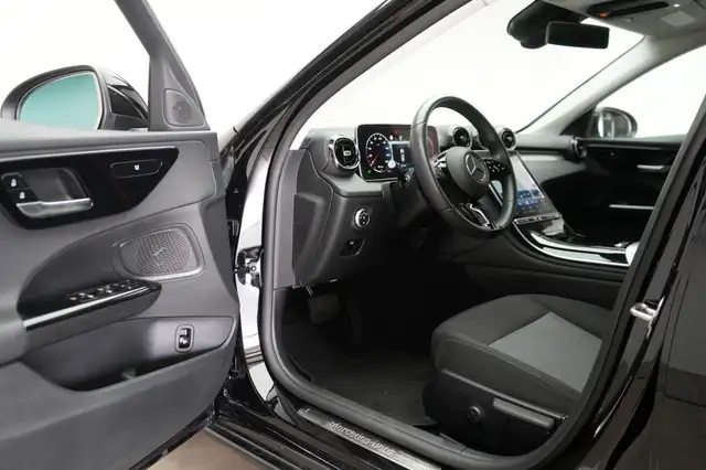 Mercedes-Benz 300 view 13