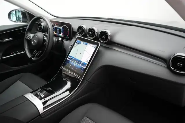 Mercedes-Benz 300 view 8