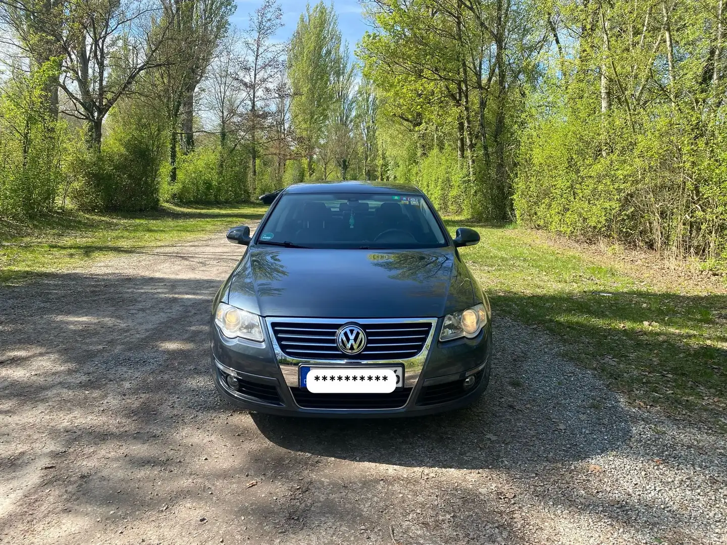 Volkswagen Passat Passat 2.0 TDI DPF DSG Highline Šedá - 1